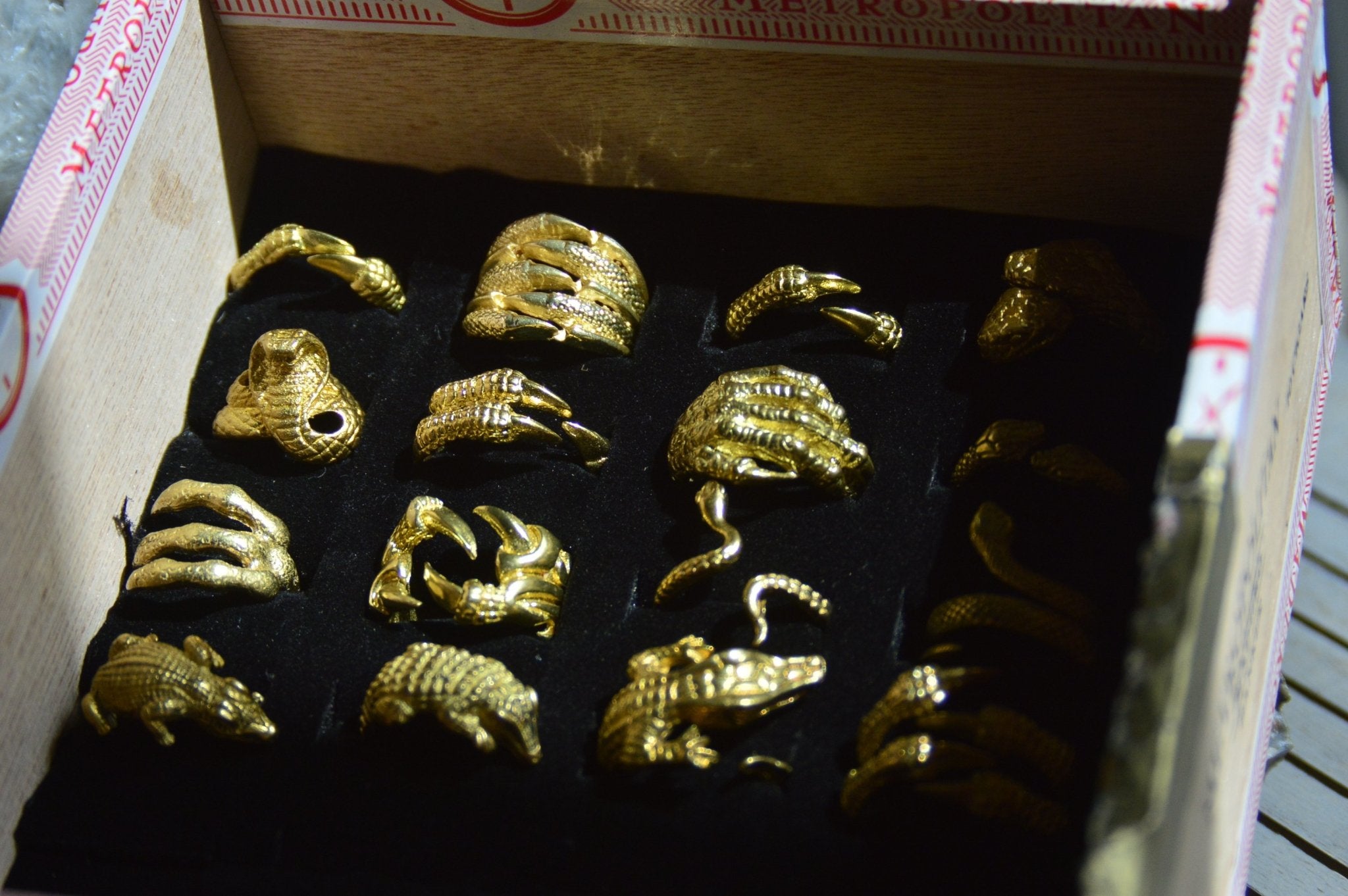 Animalia - Reptile Ring Handmade Jewelry Box - We Love Brass