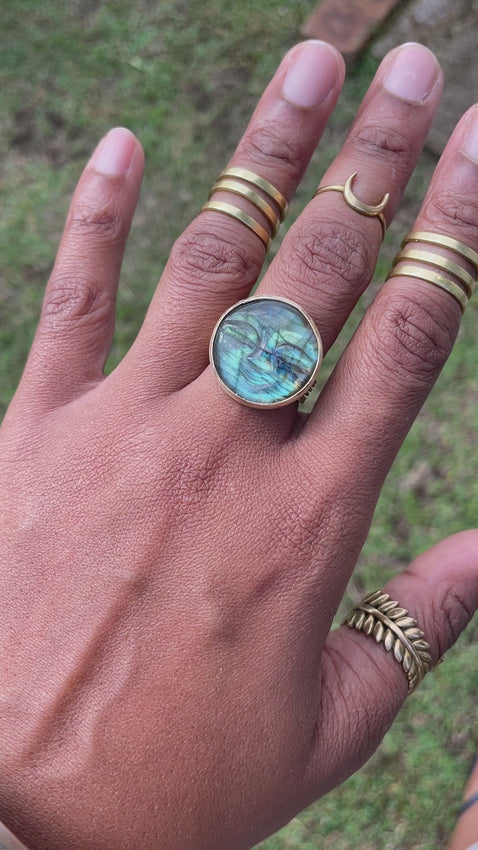 Labradorite Cameo Ring