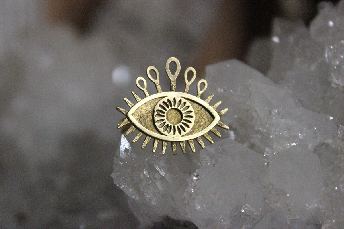 3rd Eye Ring - Golden Treasure Box