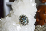 Cargar imagen en el visor de la galería, Anjo - Hand Carved Labradorite Cameo Ring - We Love Brass
