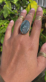 Load and play video in Gallery viewer, Watchful - Labradorite Cameo Ring
