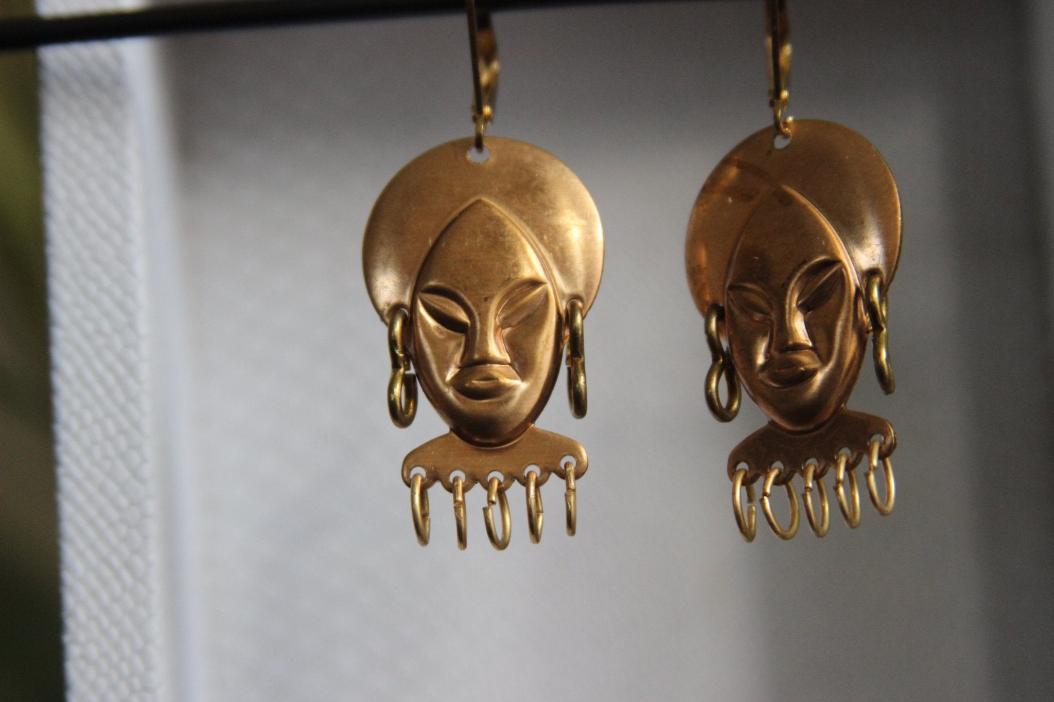 Calma Mama - African Woman Brass Earrings - We Love Brass