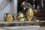 Cargar imagen en el visor de la galería, Cruella Brass Ring Set - We Love Brass
