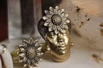 Cargar imagen en el visor de la galería, Daughter of Oshun Brass ring set - Golden Treasure Box
