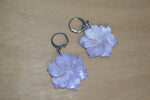 Load image into Gallery viewer, Delicates - Lilac Colored Seashell Flower Earrings - We Love Brass
