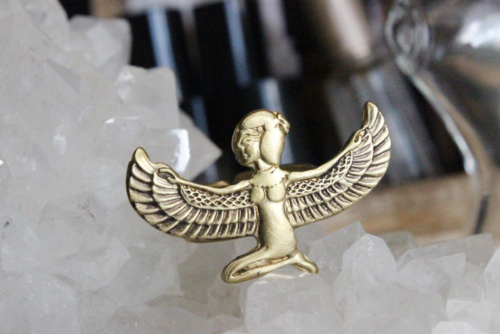 Egyptian Brass Isis Ring - Golden Treasure Box