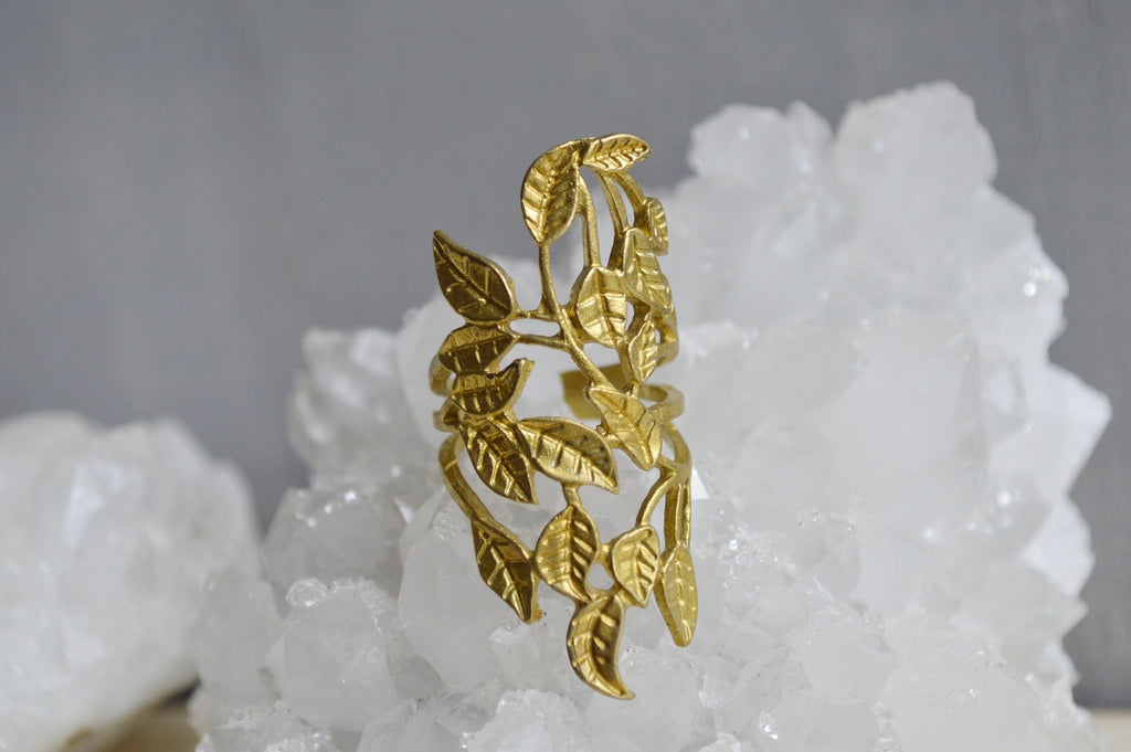 Fine Vines Brass Ring - We Love Brass