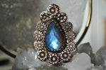 Load image into Gallery viewer, Flor Labradorite Brass Ring - We Love Brass
