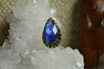 Cargar imagen en el visor de la galería, Fogo Azul - Brass Labradorite Ring - We Love Brass

