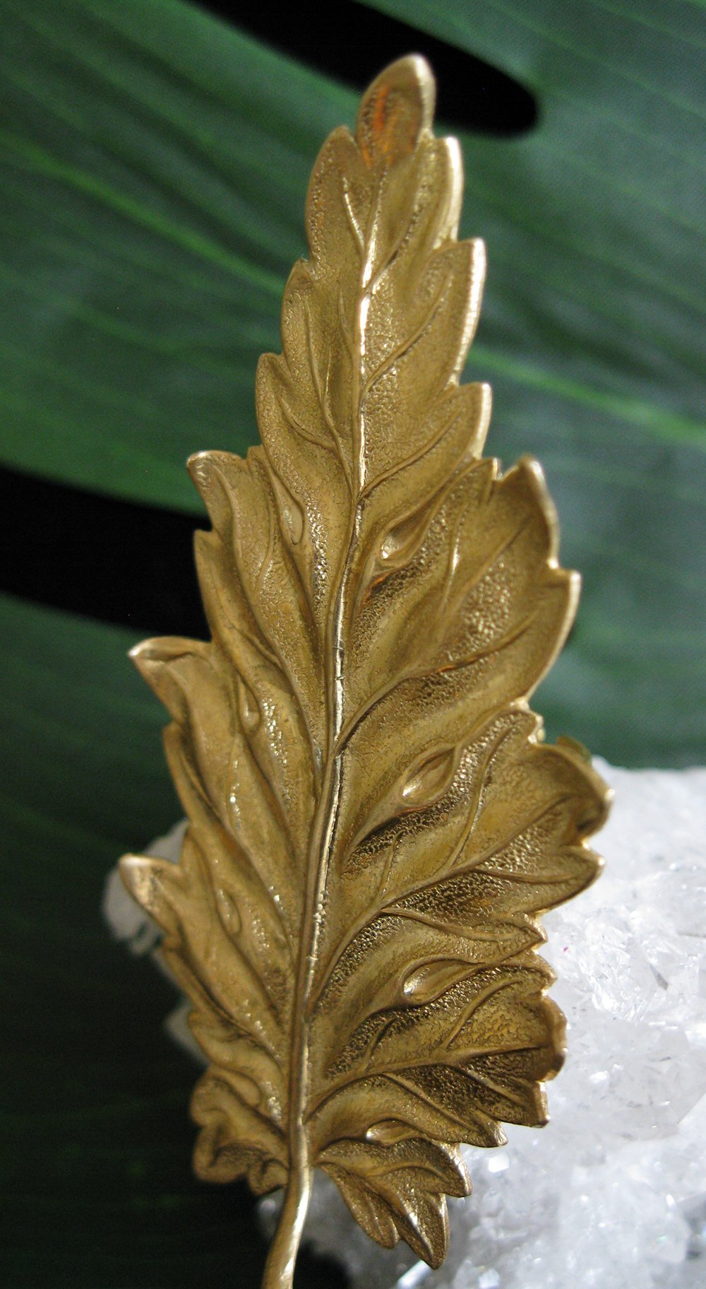 Giant Golden Leaf Ring - Golden Treasure Box