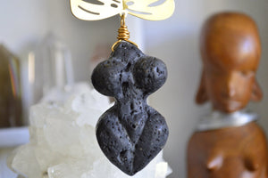 Hawaii Local Goddess (Lavastone and Monstera) Divine Feminine Necklace - We Love Brass