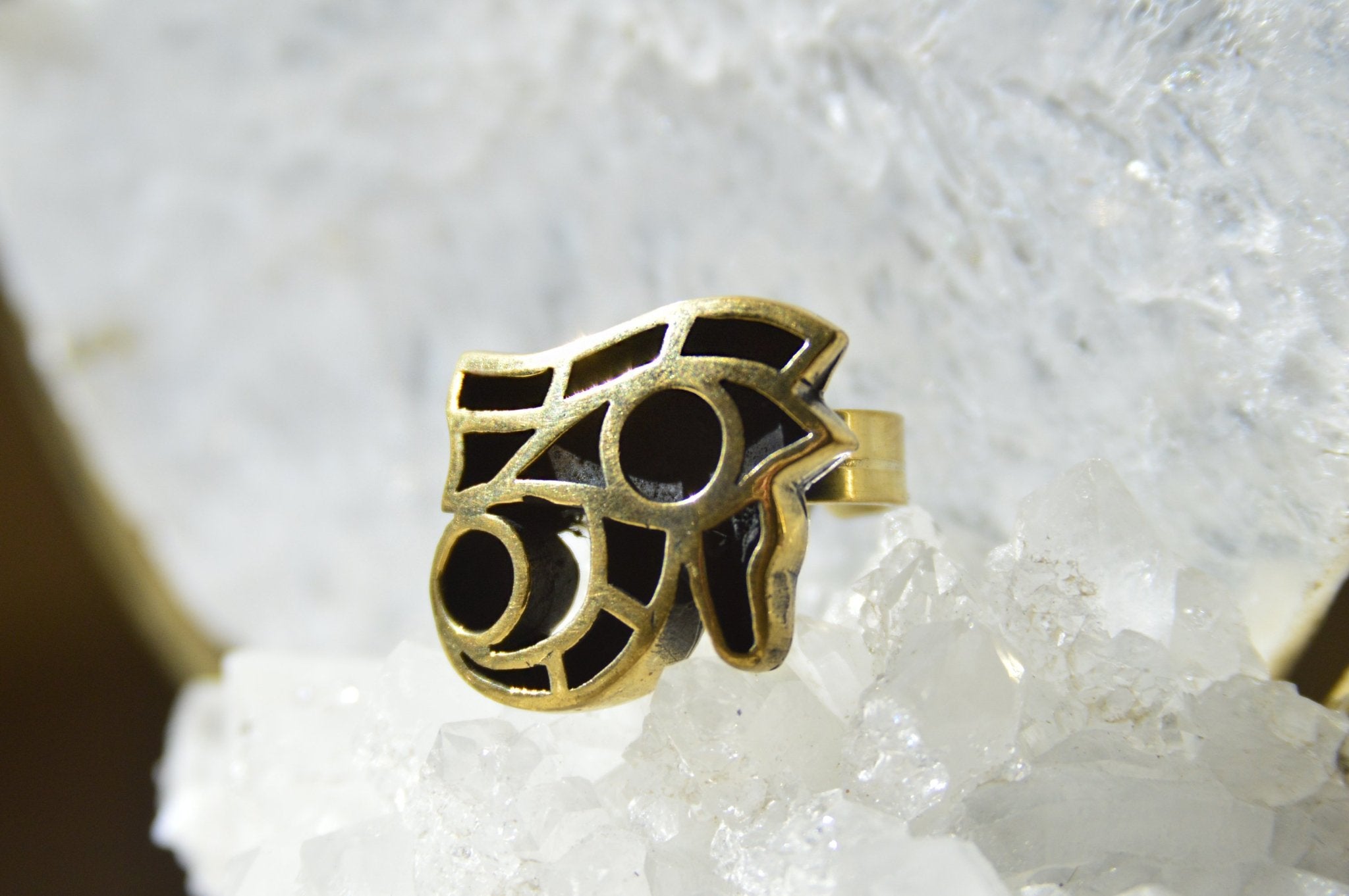 Horus - Vintage Egyptian Brass Eye of Horus Ring - We Love Brass