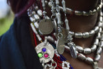 Cargar imagen en el visor de la galería, Moeda - Afghan Jewelry and Original Ear Cuff - We Love Brass

