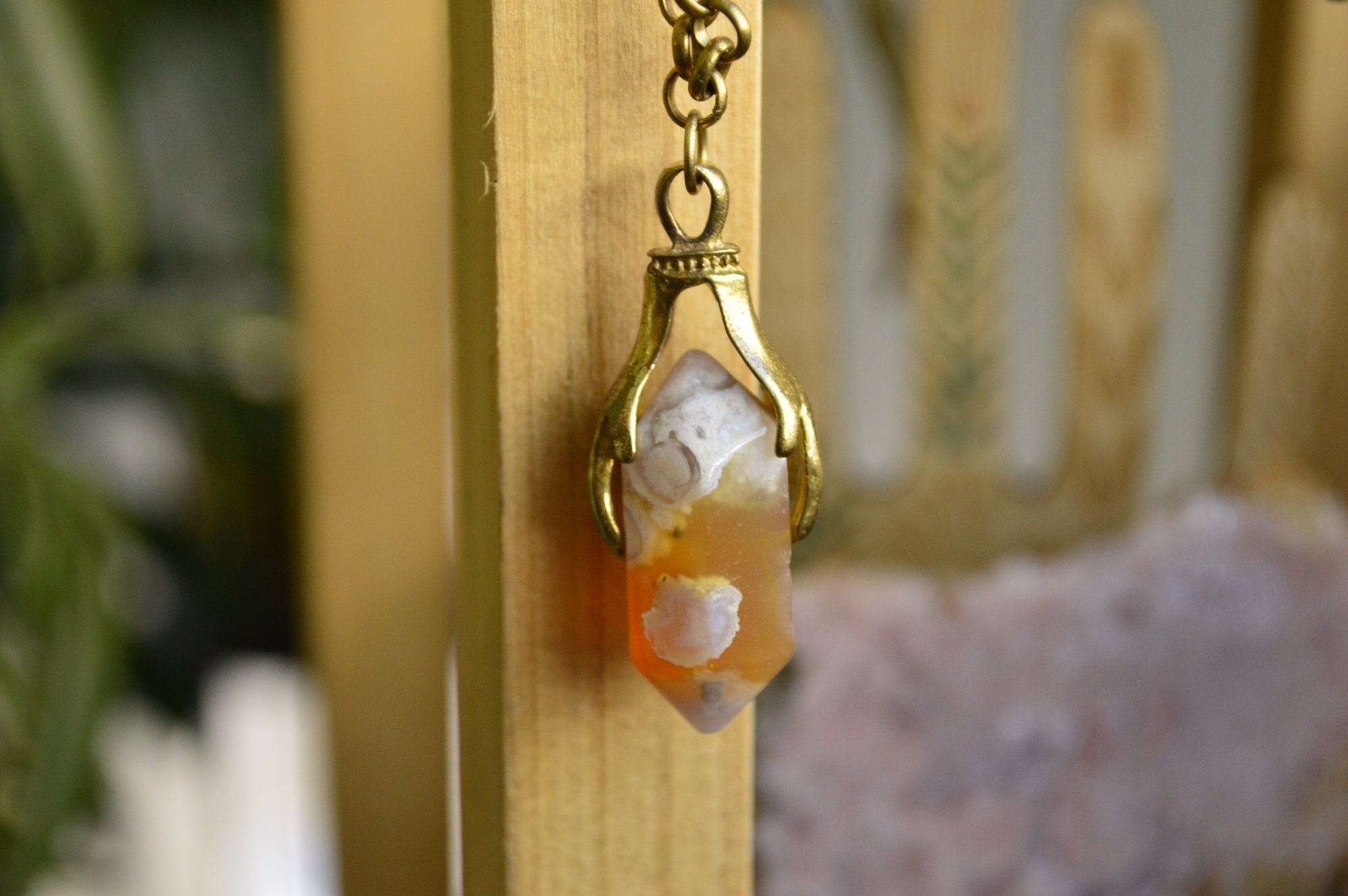 Reiki Hands - Agate Crystal Choker - We Love Brass