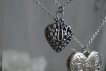 Cargar imagen en el visor de la galería, Silver Hearts Necklaces - We Love Brass
