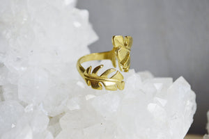 So Vine Brass Leaf Ring - We Love Brass