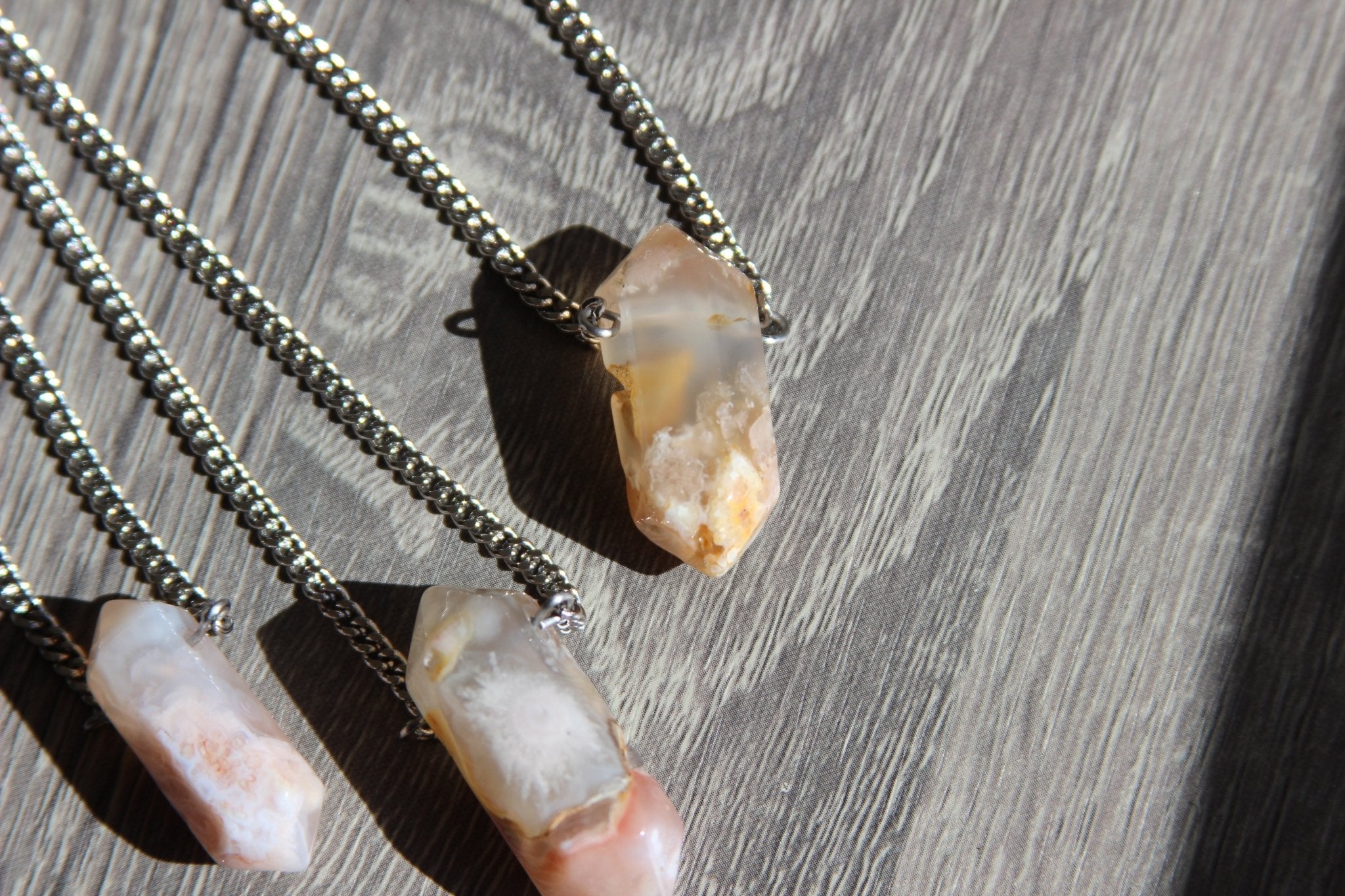 Solitaire Blossom Silver Necklaces - We Love Brass