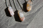 Cargar imagen en el visor de la galería, Solitaire Blossom Silver Necklaces - We Love Brass
