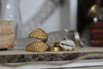 Cargar imagen en el visor de la galería, Tentacles Brass Cowrie Ring Set - We Love Brass
