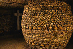 Cargar imagen en el visor de la galería, The Catacombs Momento Mori Pendant - Golden Treasure Box
