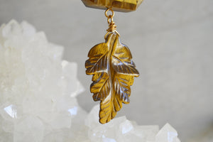 The Golden Leaf Tiger's Eye Necklace Set - We Love Brass