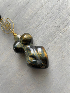 Tigre - Blue Tiger's Eye Divine Feminine Necklace - We Love Brass
