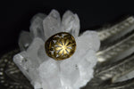 Cargar imagen en el visor de la galería, Vintage Domed Brass Daisy Ring - We Love Brass
