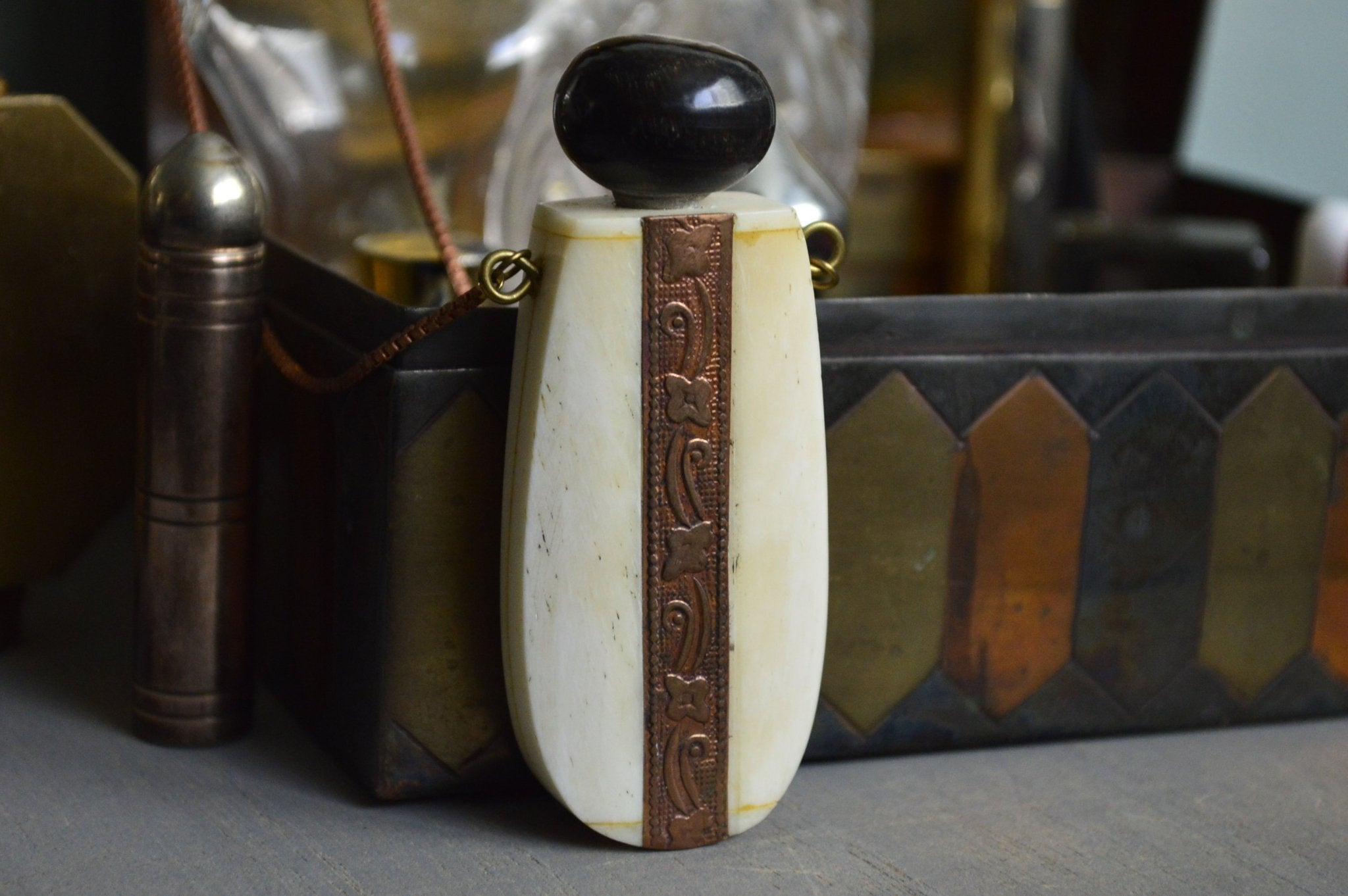 Vintage Scrimshaw Bottle - We Love Brass