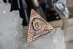 Cargar imagen en el visor de la galería, Vintage Sphinx Brass Ring - Golden Treasure Box
