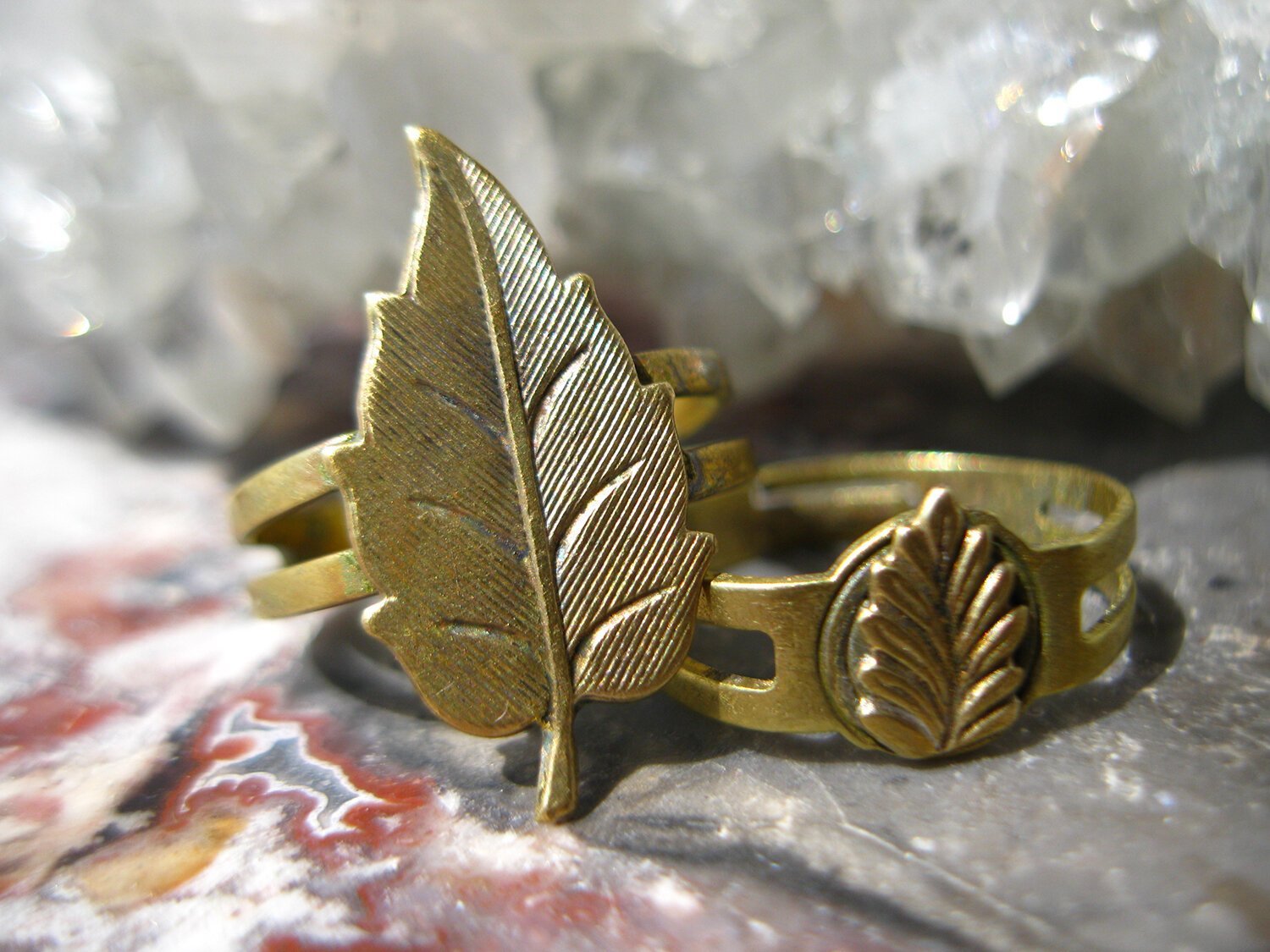 Vintage Style Golden Leaf Ring - Golden Treasure Box